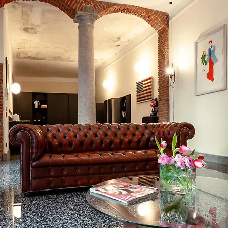 Luxury Loft Near Duomo And Garage * ميلان